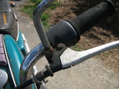 Honda_CB_200_Twin_mint-lila_Speiche_-_wie_CB_CM_CJ_125_185_250_350_360_K_G_T_Twin_C_54.jpg