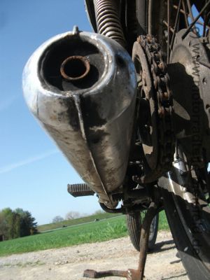 Honda_CB_200_Twin_mint-lila_Speiche_-_wie_CB_CM_CJ_125_185_250_350_360_K_G_T_Twin_C_65.jpg