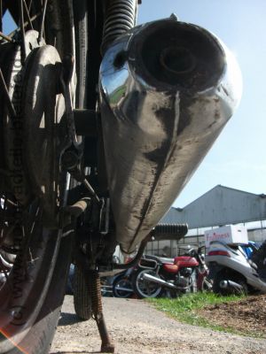 Honda_CB_200_Twin_mint-lila_Speiche_-_wie_CB_CM_CJ_125_185_250_350_360_K_G_T_Twin_C_98.jpg