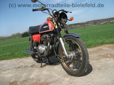 Honda_CB_200_Twin_orange_Speiche_-_wie_CB_CM_CJ_125_185_250_350_360_K_G_T_Twin_C_69.jpg