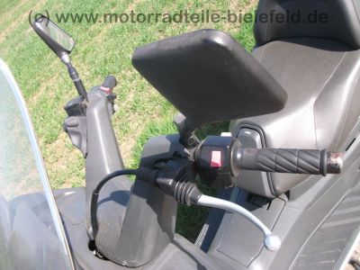 Yamaha_YP_250_Majesty_4UC_silber_Motorschaden_-_wie_MBK_SKYLINDER_X-MAX_XMAX_X_Max_XQ_YP_125_250_Maxster_Thunder_35.jpg