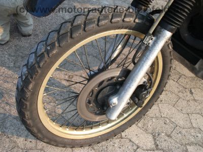 Honda_XLV_750_R_RD01_-_5x_Kardan_Enduro_HRC_blau_rot_schwarz_156.jpg