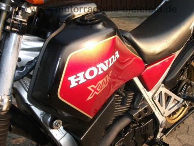 Honda_XLV_750_R_RD01_-_5x_Kardan_Enduro_HRC_blau_rot_schwarz_159.jpg