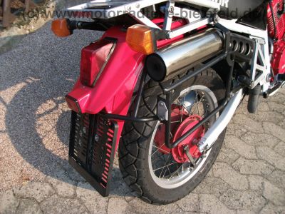 Honda_XLV_750_R_RD01_-_5x_Kardan_Enduro_HRC_blau_rot_schwarz_58.jpg