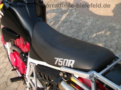 Honda_XLV_750_R_RD01_-_5x_Kardan_Enduro_HRC_blau_rot_schwarz_76.jpg