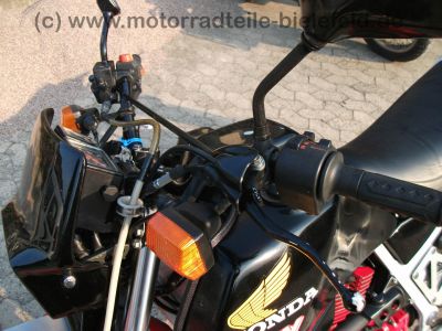 Honda_XLV_750_R_RD01_-_5x_Kardan_Enduro_HRC_blau_rot_schwarz_85.jpg