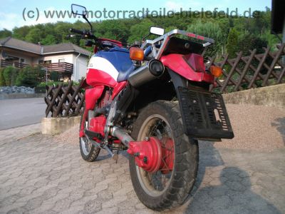 Honda_XLV_750_R_RD01_-_5x_Kardan_Enduro_HRC_blau_rot_schwarz_91.jpg