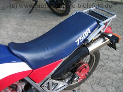 Honda_XLV_750_R_RD01_-_5x_Kardan_Enduro_HRC_blau_rot_schwarz_99.jpg