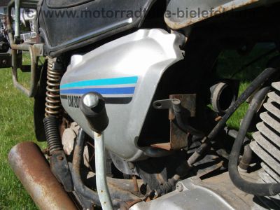 Honda_CM_200_T_Twin_MC01_Chopper_Scheibe_Gepaecktraeger_-_wie_CM_CB_125_185_200_250_T_C__71.jpg