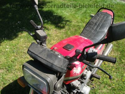 Kawasaki_GPZ_550_UT_rot_ZX_550_A_-_wie_GPZ_Z_KZ_LTD_ZX_400_500_750_UT_A_E_H_14.jpg