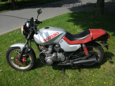 Suzuki_GS_550_M_KATANA_silber-rot_Sturz_-_wie_GS_500_550_750_D_E_L__5.jpg