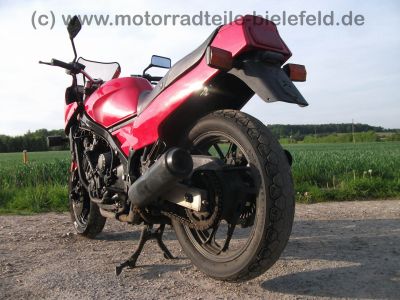 Yamaha_FZ_750_GENESIS_1FN_LSL_Superbike_Lenker_wie_FZR_FZ_400_600_750_2KK_3KT_1FV_1TV_43.jpg