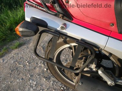 Kawasaki_GPZ_900_750_R_ZX_900_750_A_MRA_Scheibe_ABM_Superbike_Lenker_Koffer_Giuliari_Sitzbank_32.jpg