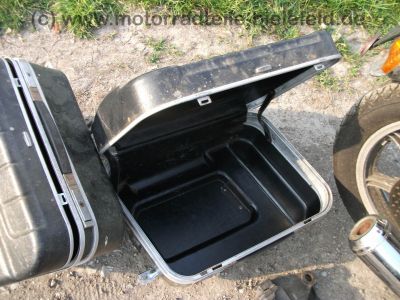 Yamaha_XS_750_1T5_Koffertraeger_SCHUH_MOTAD_Auspuff_3in1KONI_-_wie_GX_XS_650_850_1100_SE_D_E_SP_F_SF_31.jpg