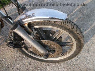 Yamaha_XS_750_1T5_Koffertraeger_SCHUH_MOTAD_Auspuff_3in1KONI_-_wie_GX_XS_650_850_1100_SE_D_E_SP_F_SF_47.jpg