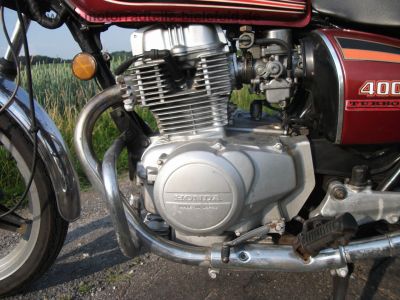 Honda_CB_400_A_Hondamatic_HAWK_-_2-Gang_Automatic_wie_CB_CM_CMX_250_400_450_T_N_C_17.jpg