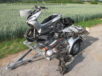 MBK_Thunder_XQ_125_Teile_-_wie_Yamaha_XQ_125_150_Maxster_1.jpg