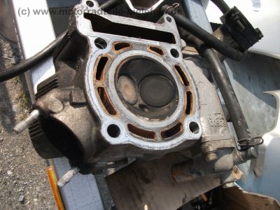 MBK_Thunder_XQ_125_Teile_-_wie_Yamaha_XQ_125_150_Maxster_29.jpg
