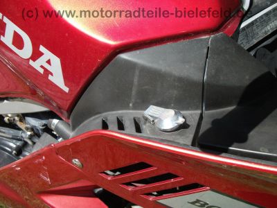 Honda_VF_1000_F2_Bol_dOr_SC15_rot-silber_V4_wie_VF_400_500_700_750_1100_F_F2_C_S_R_SC16_116.jpg