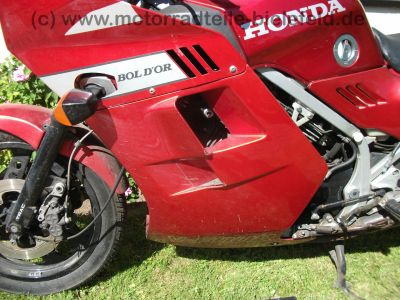 Honda_VF_1000_F2_Bol_dOr_SC15_rot-silber_V4_wie_VF_400_500_700_750_1100_F_F2_C_S_R_SC16_16.jpg
