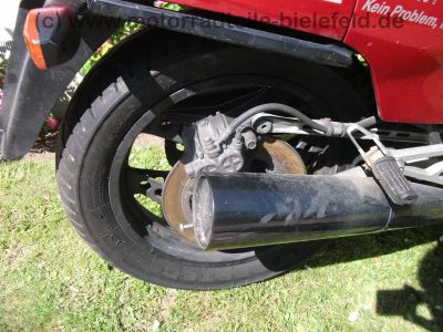 Honda_VF_1000_F2_Bol_dOr_SC15_rot-silber_V4_wie_VF_400_500_700_750_1100_F_F2_C_S_R_SC16_99.jpg