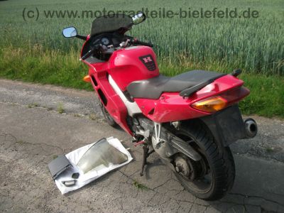 Honda_VFR_800_FI_RC46_2__Hd__Einarmschwinge_-_wie_VFR_750_F_RC24_RC36_VTR_1000_F_Firestorm_CBR_900_RR_Fireblade_4.jpg