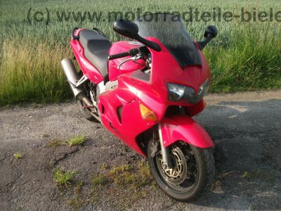 Honda_VFR_800_FI_RC46_2__Hd__Einarmschwinge_-_wie_VFR_750_F_RC24_RC36_VTR_1000_F_Firestorm_CBR_900_RR_Fireblade_61.jpg