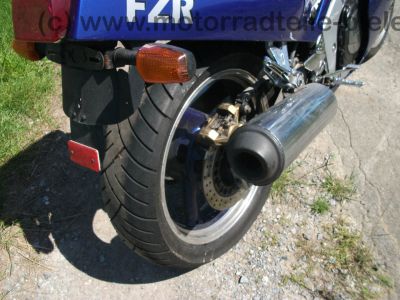 Yamaha_FZR_1000_2LA_blau_CHROM_-_wie_2LE_2LF_2LK_2LL_2RG_62.jpg