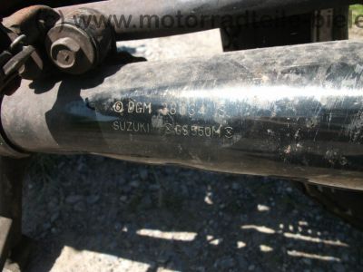 Suzuki_GS_550_M_Katana_schwarz-silber_MAGURA_M-Lenker_-_wie_GS_500_650_750_D_E_G_48.jpg