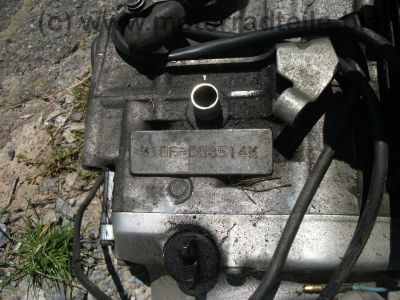 Yamaha_SR_125_SE_10F_weinrot_Gepaecktraeger_Topcase_2__Motor_-_wie_SR_XT_125_250_10.jpg