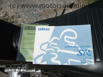 Yamaha_SR_125_SE_10F_weinrot_Gepaecktraeger_Topcase_2__Motor_-_wie_SR_XT_125_250_14.jpg