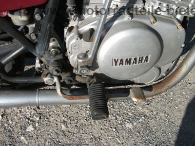 Yamaha_XS_360_lila-rot_1U4_Twin_-_wie_XS_250_1U5_400_SE_2A2_4G5_84.jpg