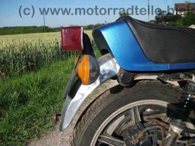 Yamaha_XS_400_2A2_blau-weiss_Twin_-_wie_XS_250_1U5_XS_360_1U4_XS_400_SE_4G5_71.jpg