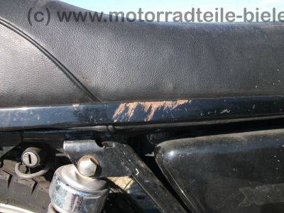 Yamaha_XS_400_3N7_schwarz-gold_-_wie_2A2_XS_250_1U5_XS_360_1U4_79.jpg