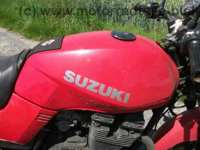 Suzuki_GSX_400_E_rot_3x_KRAUSER_Koffer_Gepaecktraeger_Koffertraeger__-_wie_GSX_GS_250_400_450_E_ES_L_X_66.jpg