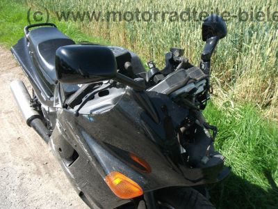 Kawasaki_ZZR_1100_C_ZXT10C_schwarz_150PS_-_wie__ZZ-R_1100_D_ZXT10D_GPZ_1100_ZXT10E_600_E_D_25.jpg