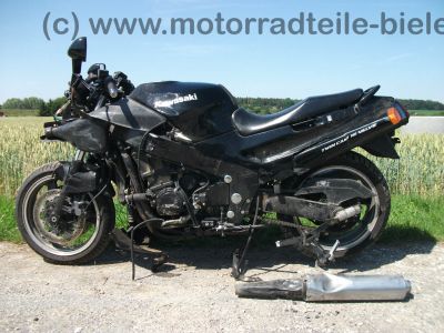 Kawasaki_ZZR_1100_C_ZXT10C_schwarz_150PS_-_wie__ZZ-R_1100_D_ZXT10D_GPZ_1100_ZXT10E_600_E_D_67.jpg