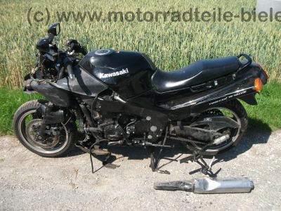 Kawasaki_ZZR_1100_C_ZXT10C_schwarz_150PS_-_wie__ZZ-R_1100_D_ZXT10D_GPZ_1100_ZXT10E_600_E_D_71.jpg