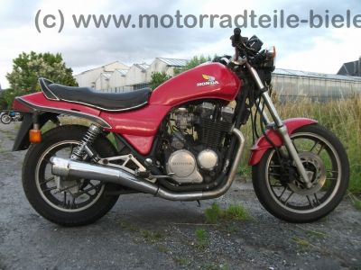 Honda_CBX_650_E_RC13_rot_nackt_-_wie_CB_CBX_550_650_750_SC_F_F2_PC04_RC17_44.jpg