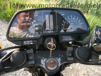 Kawasaki_KZ_400_J_schwarz_Tacho_defekt_4-Zylinder_-_wie_GPZ_Z_KZ_305_400_500_550_E_UT_LTD_7_.jpg