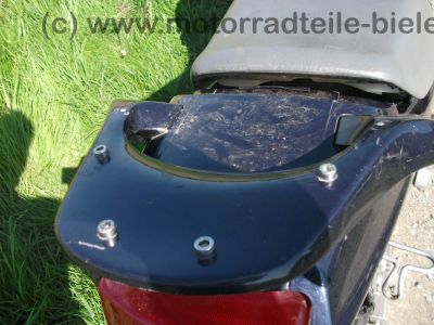 Yamaha_TDM_850_3VD_blau_Crash_original_Koffersystem_Koffer_Koffertraeger_Gepaecktraeger_Hepco_und_Becker_Hecktraeger_104.jpg