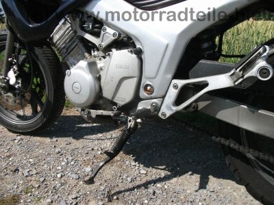 Yamaha_TDM_850_3VD_blau_Crash_original_Koffersystem_Koffer_Koffertraeger_Gepaecktraeger_Hepco_und_Becker_Hecktraeger_47.jpg