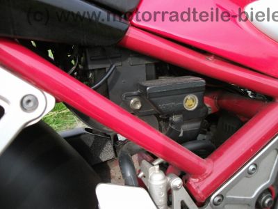 Suzuki_GSF_400_BANDIT_GK75B_rot_25kW_-_wie_GSF_GSX_600_750_F__137.jpg