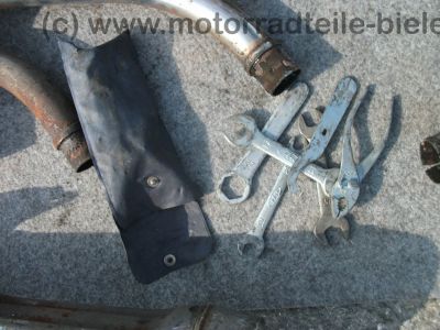 Honda_CB_400_N_schwarz_Crash_teilzerlegt_-_wie_CB_CM_250_400_450_T_N_43.jpg