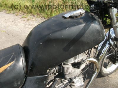 Honda_CB_400_N_schwarz_orig__Auspuff_HM_443_442_-_wie_CB_CM_250_400_450_T_N_62.jpg
