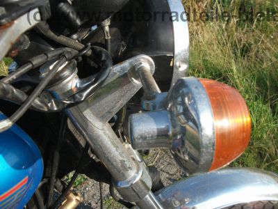 Honda_CB_400_T_blau_orig__Auspuff_HM_413_414_Gepaecktraeger_-_wie_CB_CM_250_400_450_T_N_117.jpg
