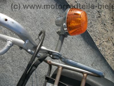 Honda_CB_400_T_blau_orig__Auspuff_HM_413_414_Gepaecktraeger_-_wie_CB_CM_250_400_450_T_N_39.jpg