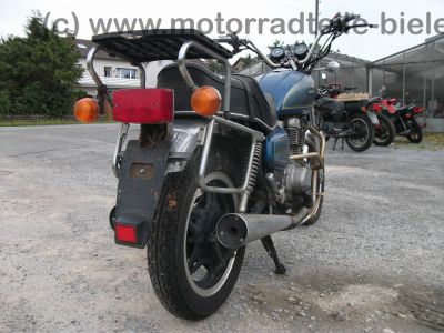Honda_CM_400_T_blau_CRASH_SCHUH_Gepaecktraeger_Koffersystem_-_wie_CB_CM_125_200_250_400_C_T_Twin_NC01_MC01_MC06_Chopper_Custom_59.jpg