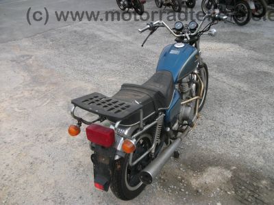 Honda_CM_400_T_blau_CRASH_SCHUH_Gepaecktraeger_Koffersystem_-_wie_CB_CM_125_200_250_400_C_T_Twin_NC01_MC01_MC06_Chopper_Custom_63.jpg