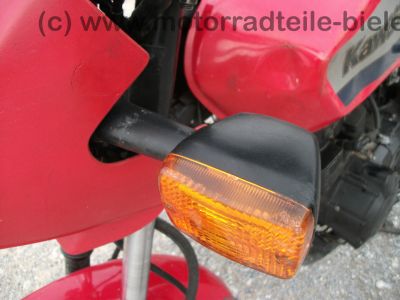 Kawasaki_GPZ_305_BD_rot_Tankbeulen_Belt_Drive_Twin_-_wie_KZ_Z_GPZ_CSR_250_305_400_440_A_B_C_D_LTD_32.jpg